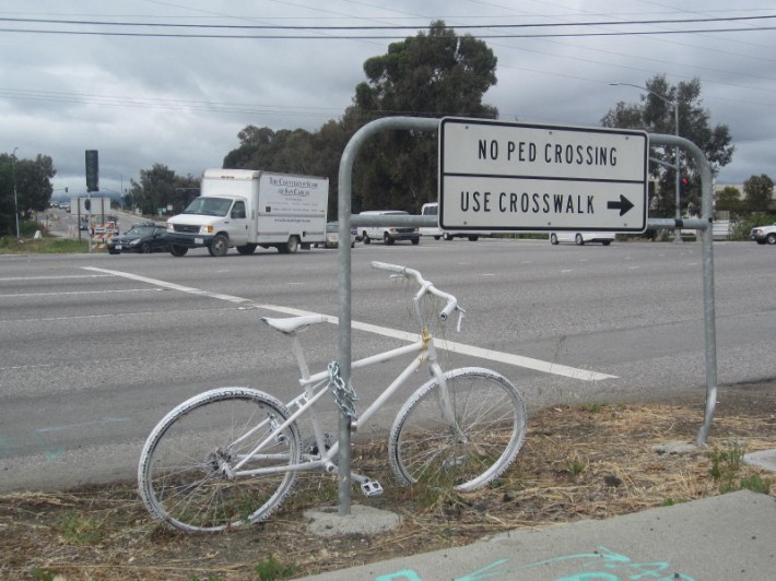 Sam Felder Ghost Bike