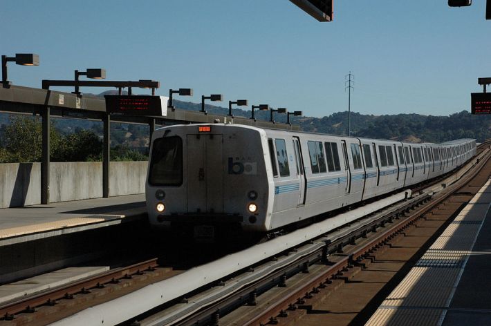 Is BART's infras ready for a top-to-bottom revamp? Image: Wikimedia Commons