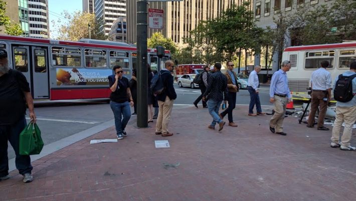 Lining the tip of the corner or Market and Sutter would help stop a car from intruding onto the sidewalk and serious injuring people. Photo: Streetsblog.