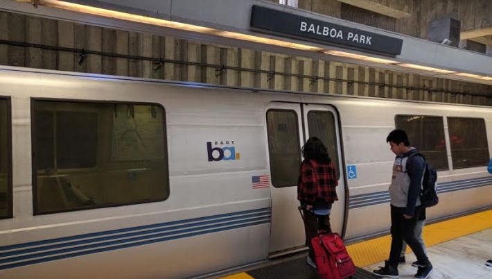 BART was closed this past weekend for repairs from Glen Park to Daly City. Photo: Streetsblog.