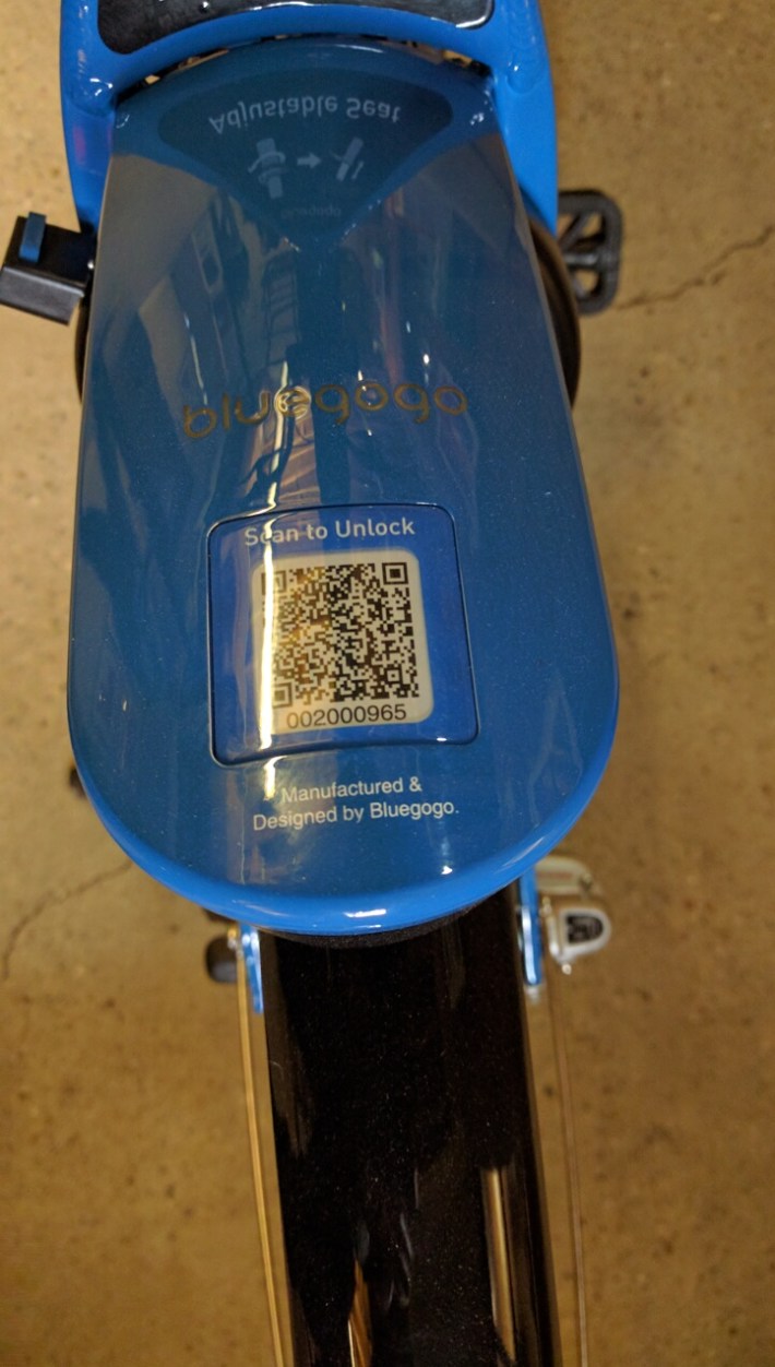 The bike is rented by scanning in the QR code on the rear fender and front stem. Photo: Streetsblog