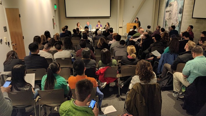 A packed room of transit professionals heard the latest about Bay Area bike share. Photo: Streetsblog/Rudick