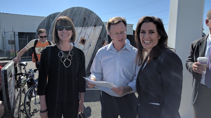 Janette Sadik-Khan, Matt Nichols and Oakland Mayor Libby Schaaf. Photo: Streetsblog/Rudick