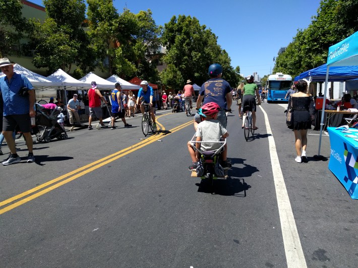 widestreetbikesandpeople