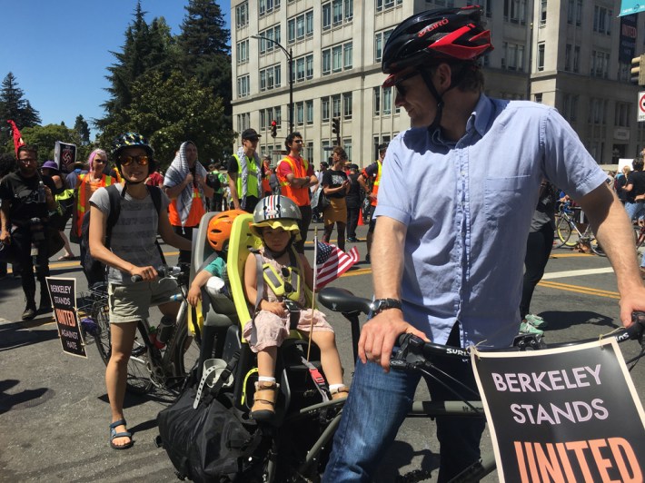 A family on bikes at the Berkeley rally. Photo: Streetsblog/Curry