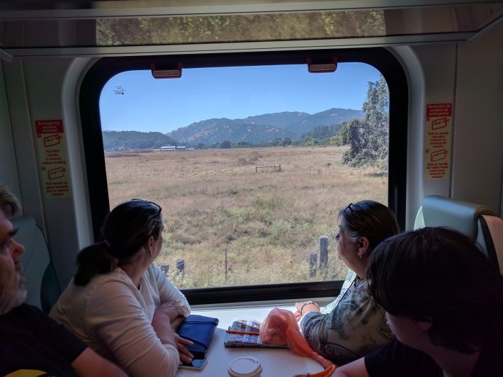 Tables at every seat and nice big windows. Photo: Streetsblog/Rudick