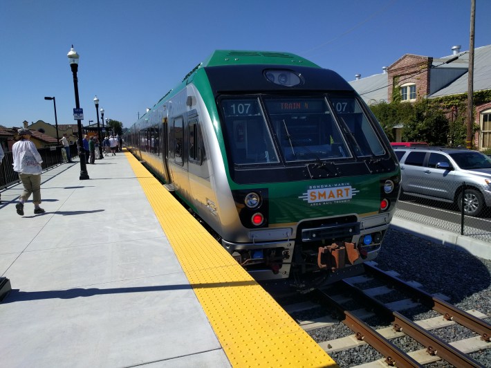 The "back" of the bi-directional train leaving Petaluma. Photo: Streetsblog/Rudick