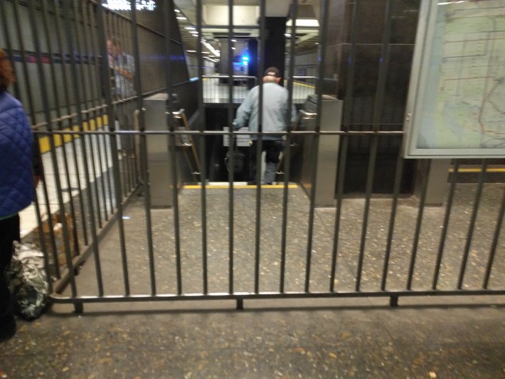 At least when doing the reverse--transferring from Muni to BART, you don't have to actually see the train as you miss it. Photo: Streetsblog/Rudick