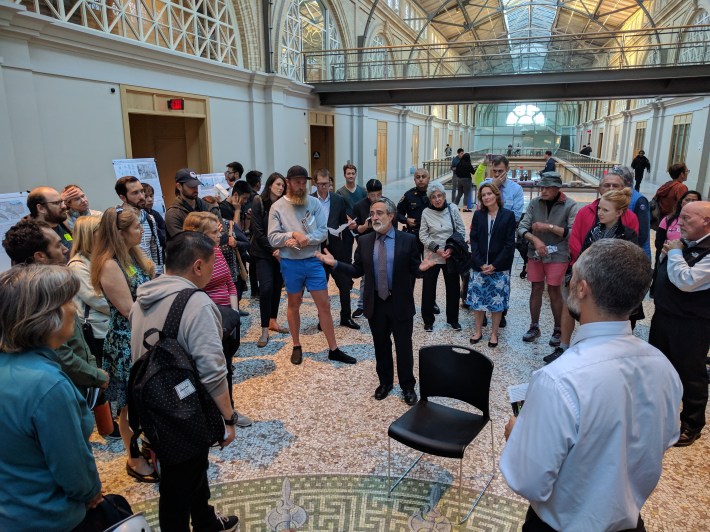 Supervisor Aaron Peskin addressing the crowd at last night's presentation. All photos Streetsblog/Rudick unless indicated