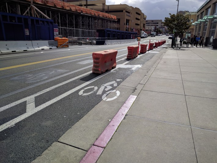 The temporary bike lane on Clay Street between 12th and 11th. Photos Streetsblog/Rudick