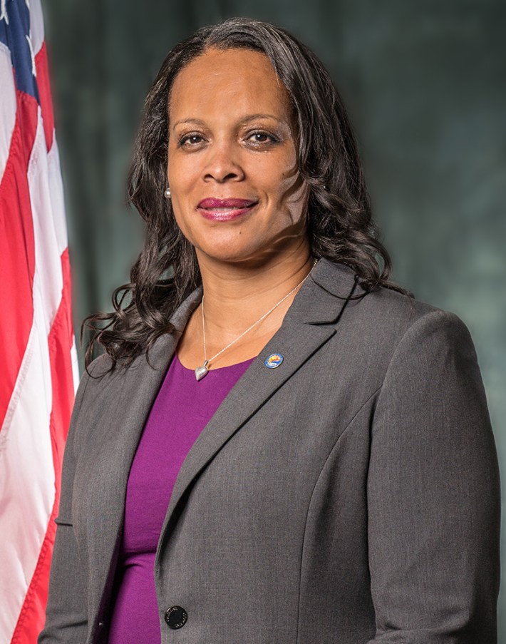 Mayor Lisa Gauthier