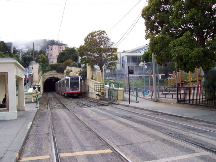Imagine if the grass of Duboce Park extended across the N Judah tracks. Image: Wikimedia Commons