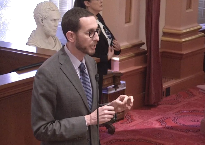 Senator Scott Wiener making a final plea at the Senate this morning. Image: SenateMediaTV1