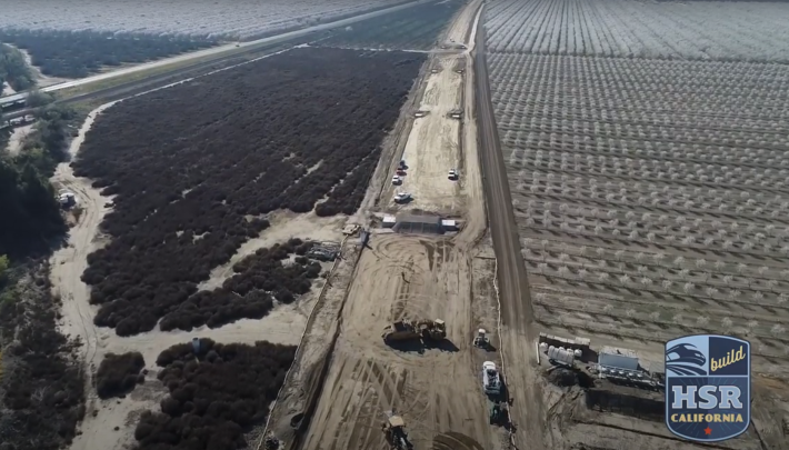 Poso Creek. A view of the ROW now stretching to the horizon. Image: CaHSRA