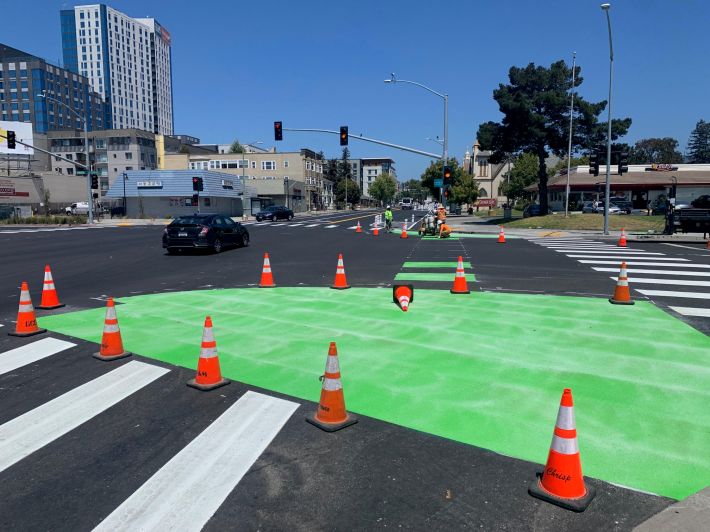 OakDOT installing an integrated protected intersection at Telegraph and MacArthur. Photo: Dave Campbell