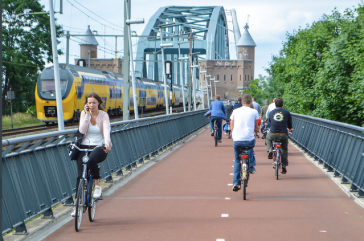Photo from the Dutch Cycling Embassy