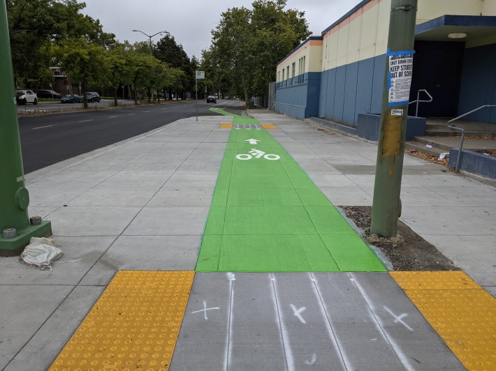 Another look at the bus boarding island at 14--the only spot on this project that is truly safe for all users