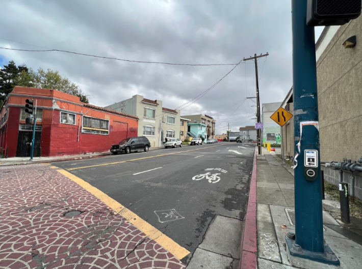 Painted sharrows on Foothill. Photo: Chris Cassidy