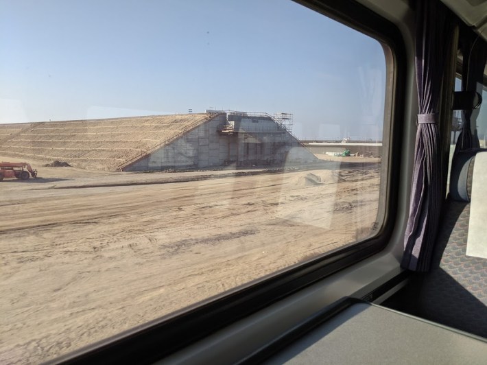 Another high-speed rail overpass under construction in Wasco. Photo: Streetsblog/Rudick