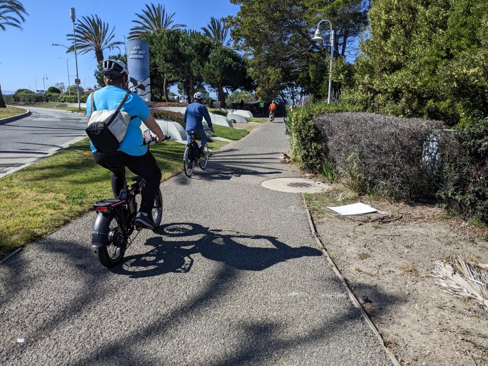 This short cut through just before the San Leandro Marina is all that currently exists in terms of good bike infra. Photo: Streetsblog/Rudick