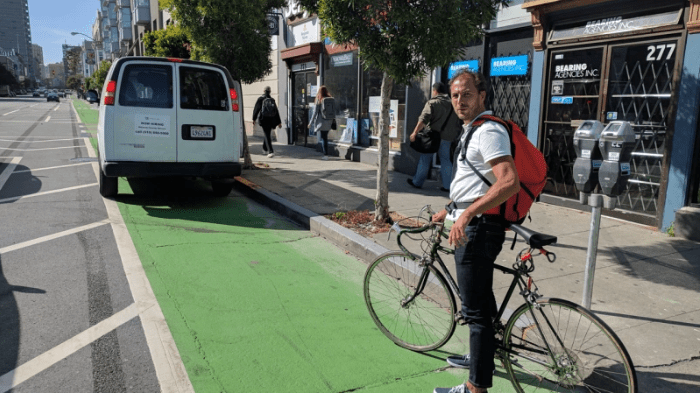 Mark Sloothaak, an urban transportation planner with the City of Amsterdam, during a 2017 tour of the Bay Area, seen here in SoMa. Photo: Streetsblog/Rudick