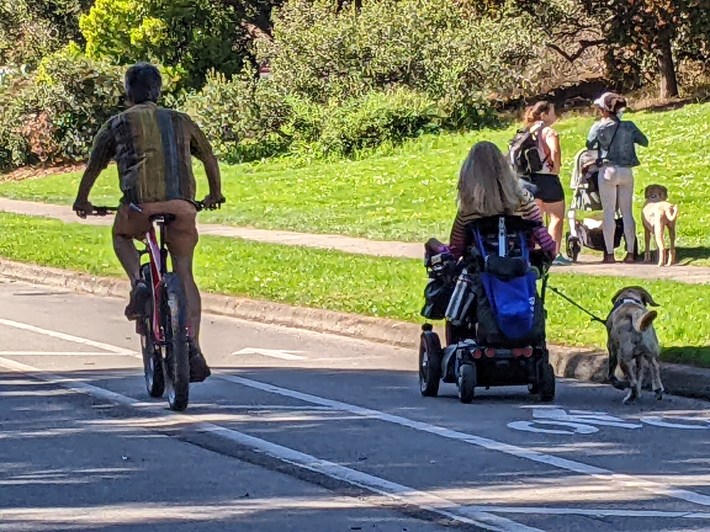 People enjoying the park. Photo: Streetsblog/Rudick