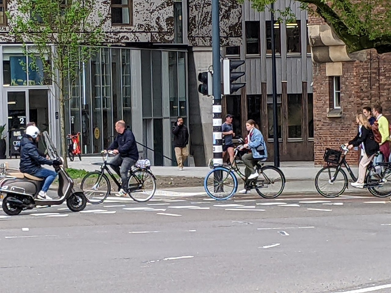 A typical corner in Rotterdam