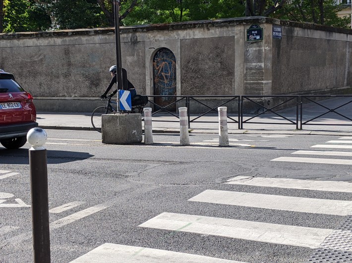 Even for a temporary installation, Paris uses concrete--with K-71s just as a warning to motorists